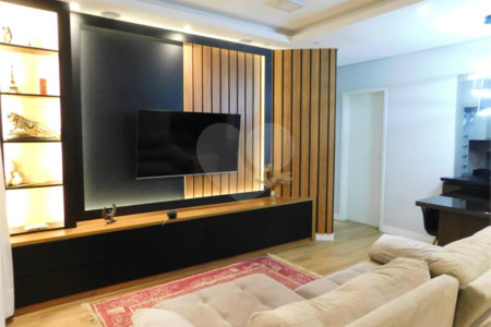 Apartamento à venda com 2 quartos em Vila Nossa Senhora Aparecida, São Roque, SP
