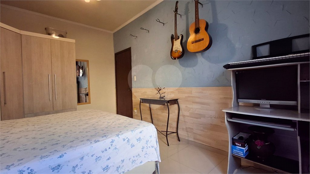 Casa à venda com 2 quartos, sendo 1 suíte, em Vila Assis, Sorocaba, SP