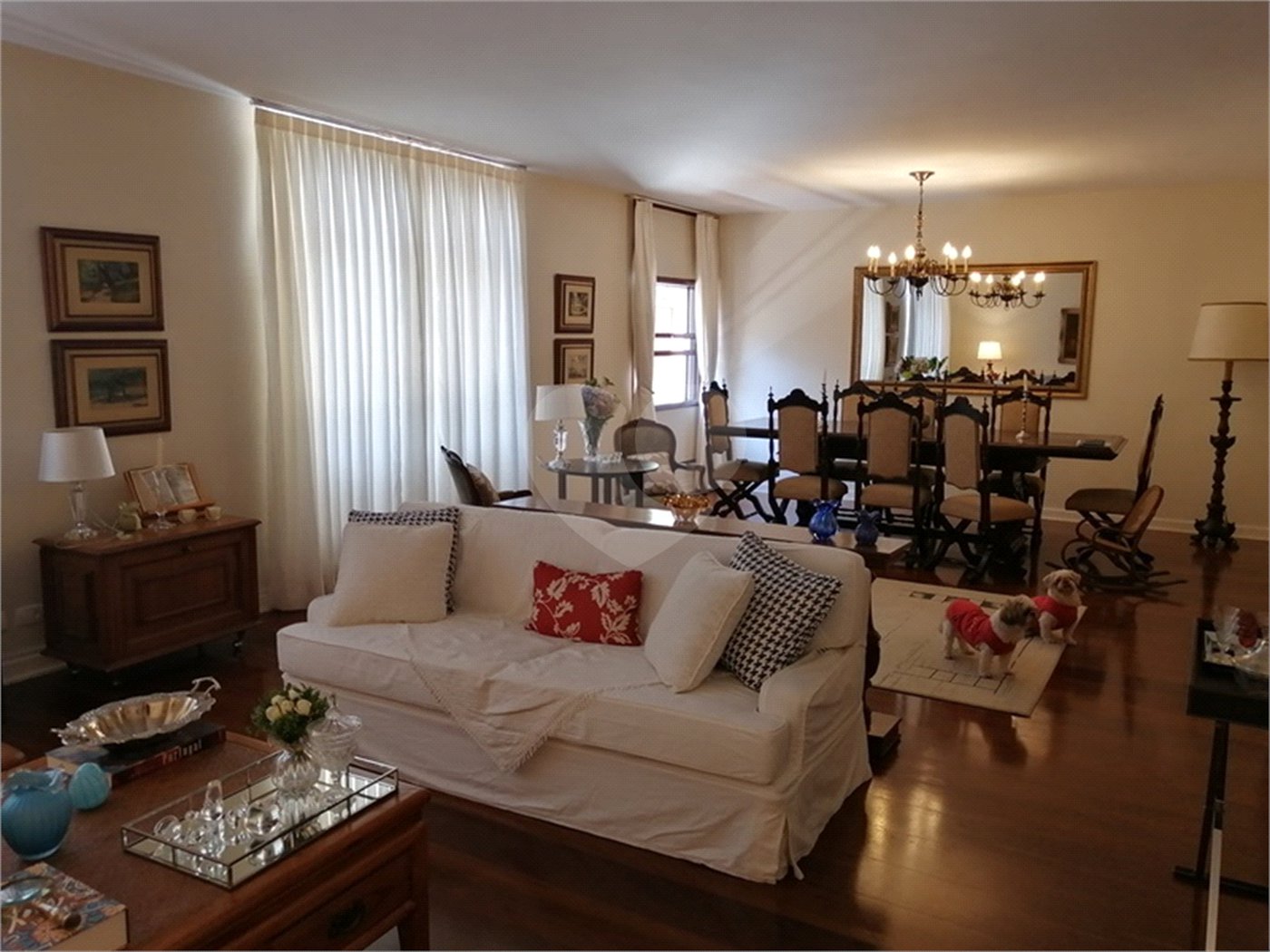 Apartamento à venda com 3 quartos, sendo 1 suíte, em Jardim Paulista, São Paulo, SP
