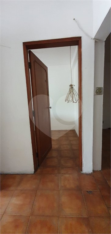 Sobrado à venda com 3 quartos em Várzea da Barra Funda, São Paulo, SP