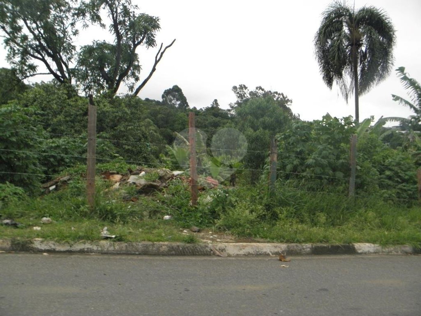 Terreno à venda em Jardim Emília, Poá, SP