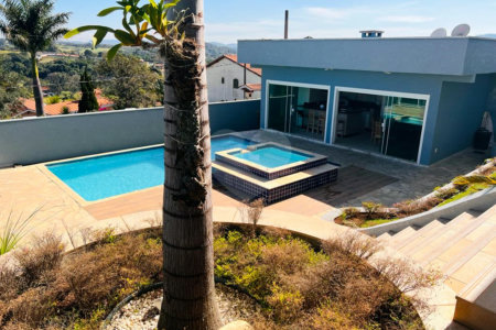 Casa à venda com 3 suítes no Centro, Bom Jesus dos Perdões, SP