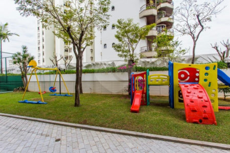 Apartamento à venda com 3 suítes em Campo Belo, São Paulo, SP