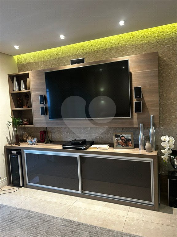 Apartamento à venda com 2 suítes em Parque Reboucas, São Paulo, SP