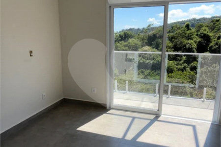 Casa à venda com 3 suítes no condomínio Reserva São Nicolau, Atibaia - SP