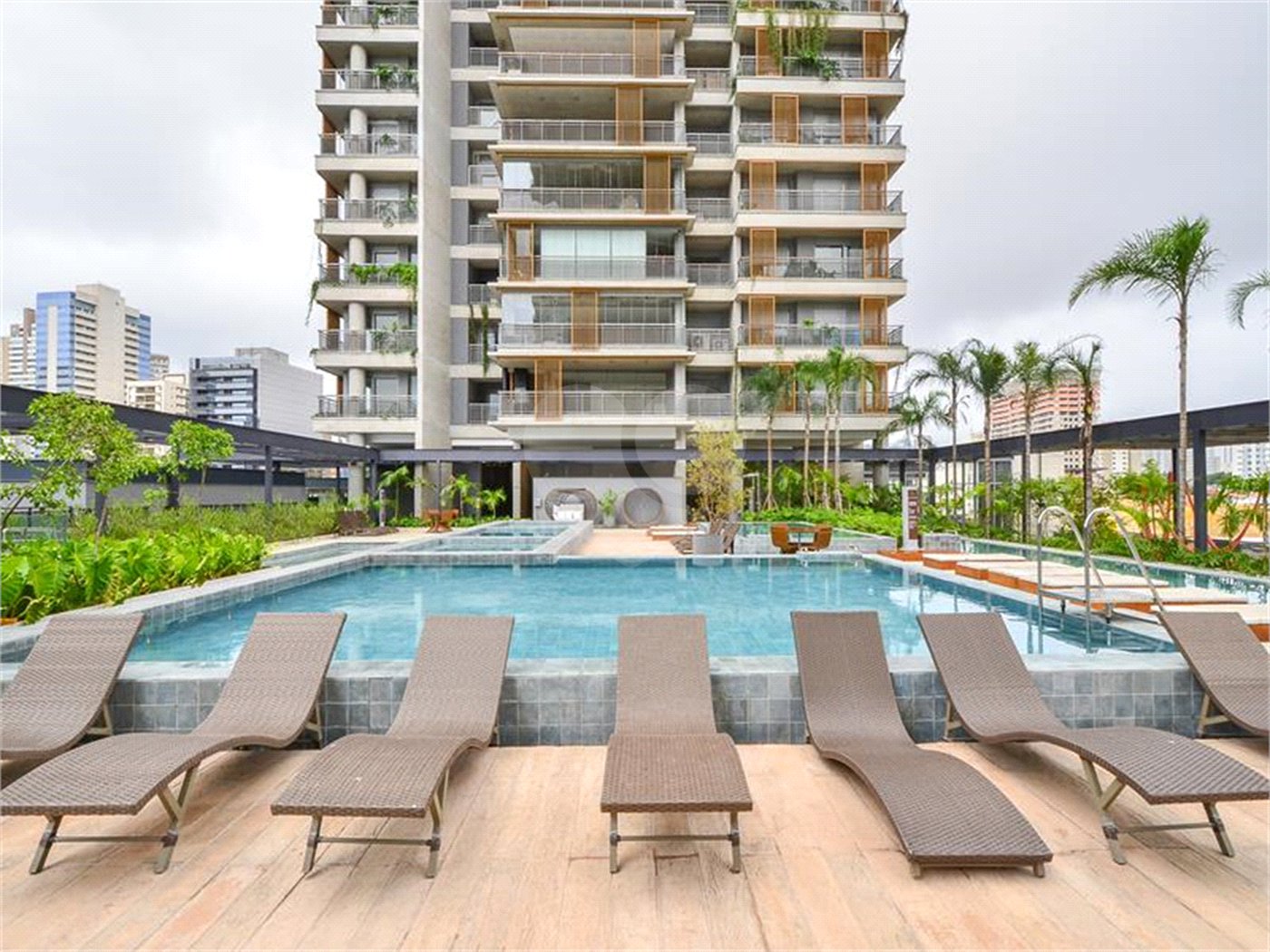 Apartamento à venda com 1 quarto em Jardim das Acácias, São Paulo, SP