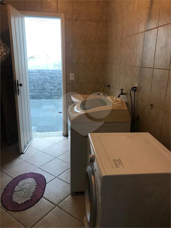 Sobrado à venda com 3 quartos, sendo 1 suíte, em Jardim América, Bragança Paulista, SP