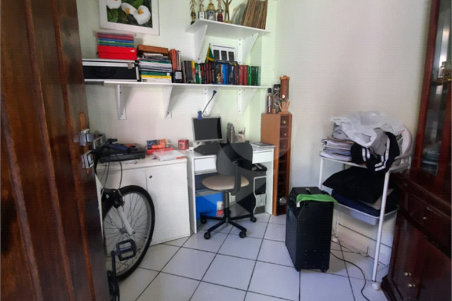 Sobrado à venda com 3 quartos em Jardim Virginia Bianca, São Paulo, SP