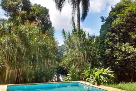 Casa à venda com 3 quartos, sendo 1 suíte,  em Eldorado, São Paulo, SP