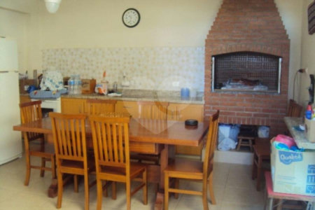 Casa à venda com 3 suítes em Vila Sônia, São Paulo, SP
