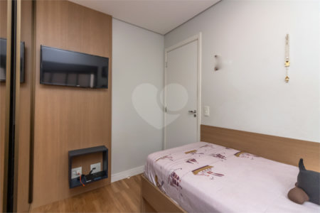 Apartamento à venda com 4 quartos, sendo 2 suítes, em Jardim Prudência, São Paulo, SP