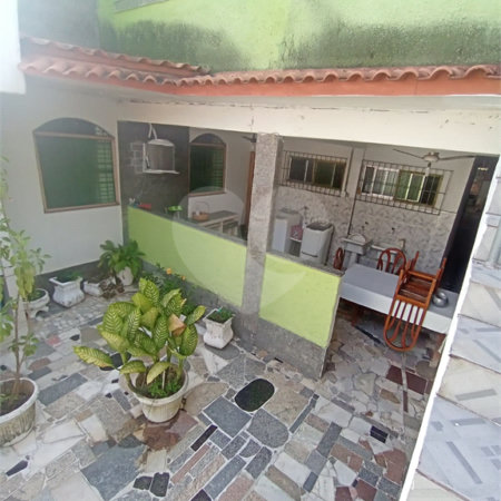 Casa à venda com 2 quartos, sendo 3 suítes, em Senador Vasconcelos, Rio de Janeiro, RJ