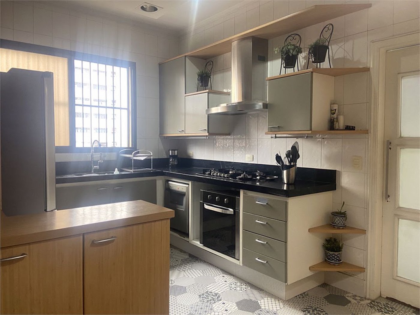 Apartamento Residencial à venda, Boqueirão, Santos - AP1629.