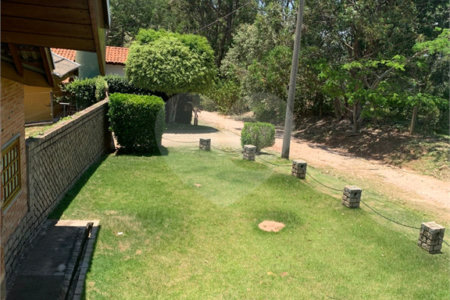 Chácara à venda com 4 quartos, sendo 2 suítes, em Parque Valinhos, Valinhos, SP