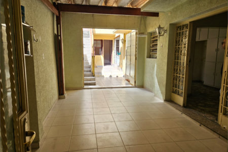 Casa à venda com 3 quartos, sendo 1 suíte,  em Água Branca, São Paulo, SP