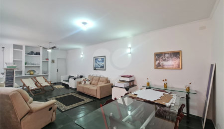 Casa Térrea à venda com 4 suítes em Interlagos, São Paulo, SP