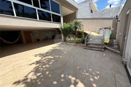 Sobrado à venda com 5 quartos, sendo 3 suítes, em Jardim Franca, São Paulo, SP