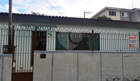 Casa à venda com 3 quartos, sendo 1 suíte,  em Horto, São Paulo, SP