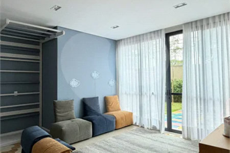 Indaiatuba- Sp - Edificio Athmosfera- R$ 1.800.000,00 - andar alto - 130,00 ms de area util - 3 suites, lavabo, sala 2 ambientes, 3 vagas de garagens - Area de lazer - Brinquedoteca - Piscina - Portão eletrônico - Portaria 24hs - sala de ginástica - Salão de festas - Salão de jogos - Cinema