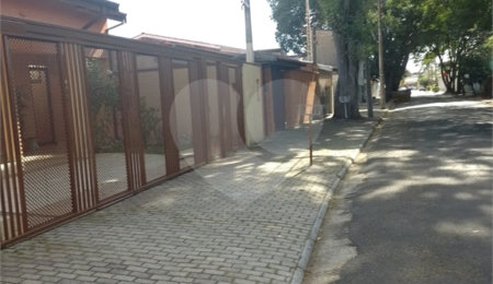 Casa Térrea à venda com 3 quartos, sendo 2 suítes,  em Vila Maria Helena, Indaiatuba, SP