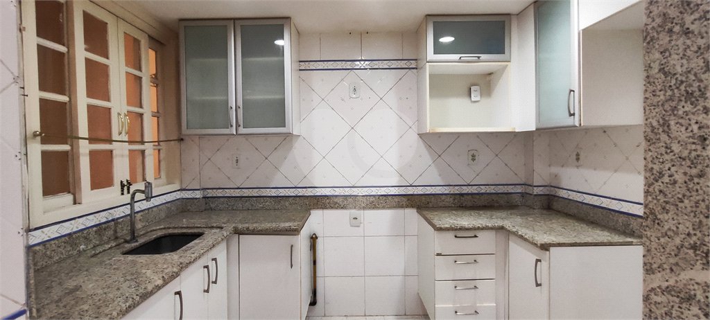 Casa de Vila à venda com 3 quartos, sendo 2 suítes, no condomínio Conjunto Archer José Higino, Rio de Janeiro - RJ