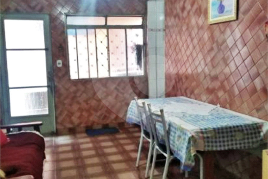 Sobrado à venda com 4 quartos em Parada Inglesa, São Paulo, SP