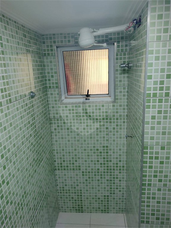 Apartamento à venda com 2 quartos em Jardim do Castelo, Ferraz de Vasconcelos, SP