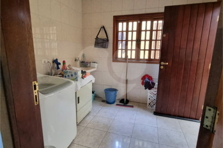 Sobrado à venda com 4 quartos, sendo 2 suítes, em Vila Mazzei, São Paulo, SP