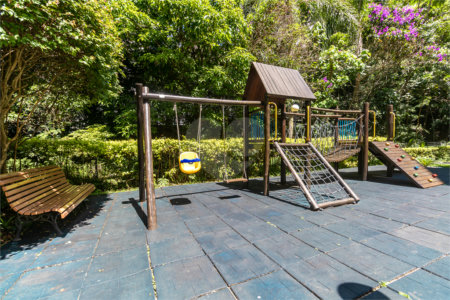 Apartamento à venda com 3 quartos, sendo 1 suíte, em Jardim Marajoara, São Paulo, SP