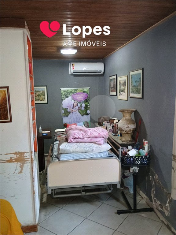 Casa à venda com 7 quartos, sendo 2 suítes, em Campo Grande, Rio de Janeiro, RJ