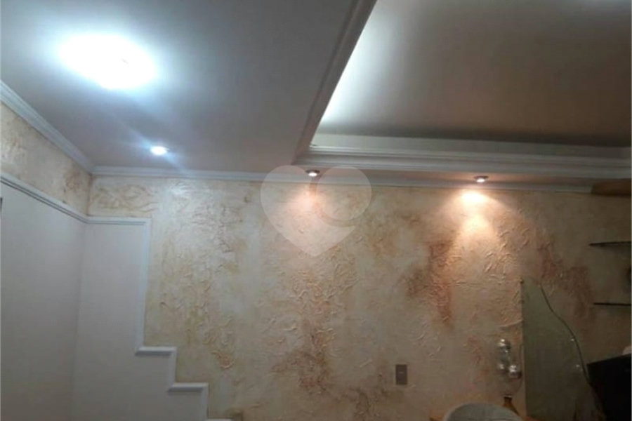 Sobrado à venda com 6 quartos, sendo 2 suítes, em Horto Florestal, São Paulo, SP