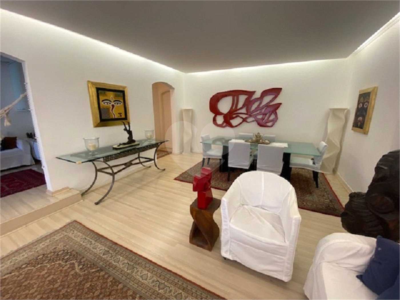 Apartamento à venda com 3 quartos, sendo 1 suíte, em Itaim Bibi, São Paulo, SP