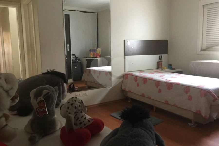 Sobrado à venda com 3 suítes em Tremembé, São Paulo, SP