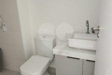 Apartamento à venda ou para alugar com 1 suíte em Santana, São Paulo, SP