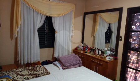 Sobrado à venda com 3 quartos em Santana, São Paulo, SP