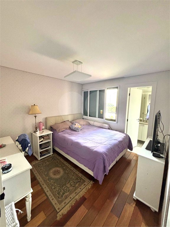 Apartamento à venda com 3 suítes em Granja Julieta, São Paulo, SP