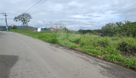 Terreno à venda no Centro, Bom Jesus dos Perdões, SP