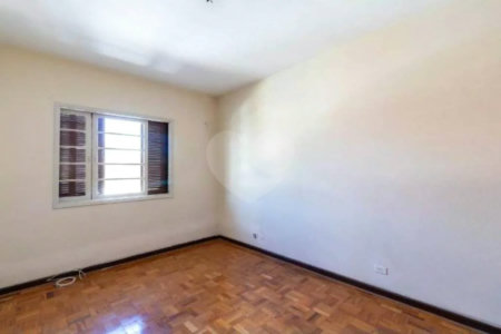 Sobrado à venda com 3 quartos em Jardim Franca, São Paulo, SP