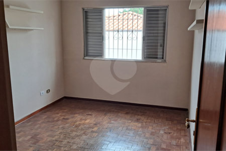 Casa à venda ou para alugar com 3 quartos, sendo 1 suíte, no condomínio Maison, São Paulo - SP