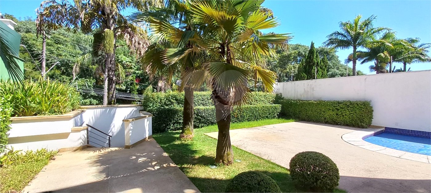 Sobrado à venda ou para alugar com 7 quartos, sendo 4 suítes,  em Cidade Jardim, São Paulo, SP