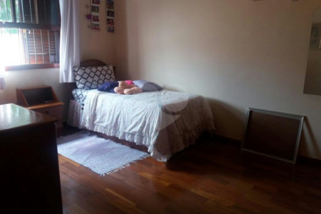 Casa para alugar com 4 quartos, sendo 2 suítes, em Campo Grande, São Paulo, SP
