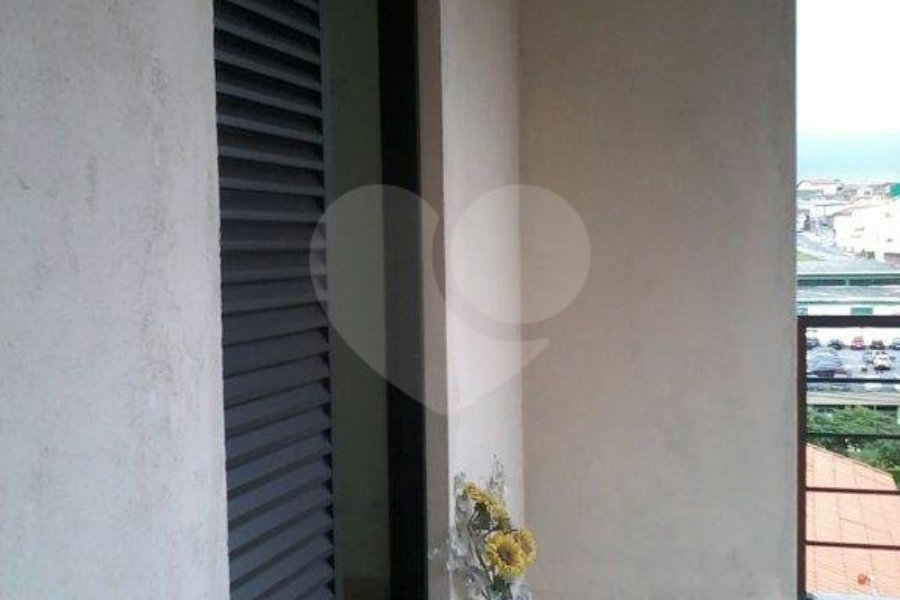 Casa à venda com 2 quartos, sendo 1 suíte,  em Jardim City, Guarulhos, SP