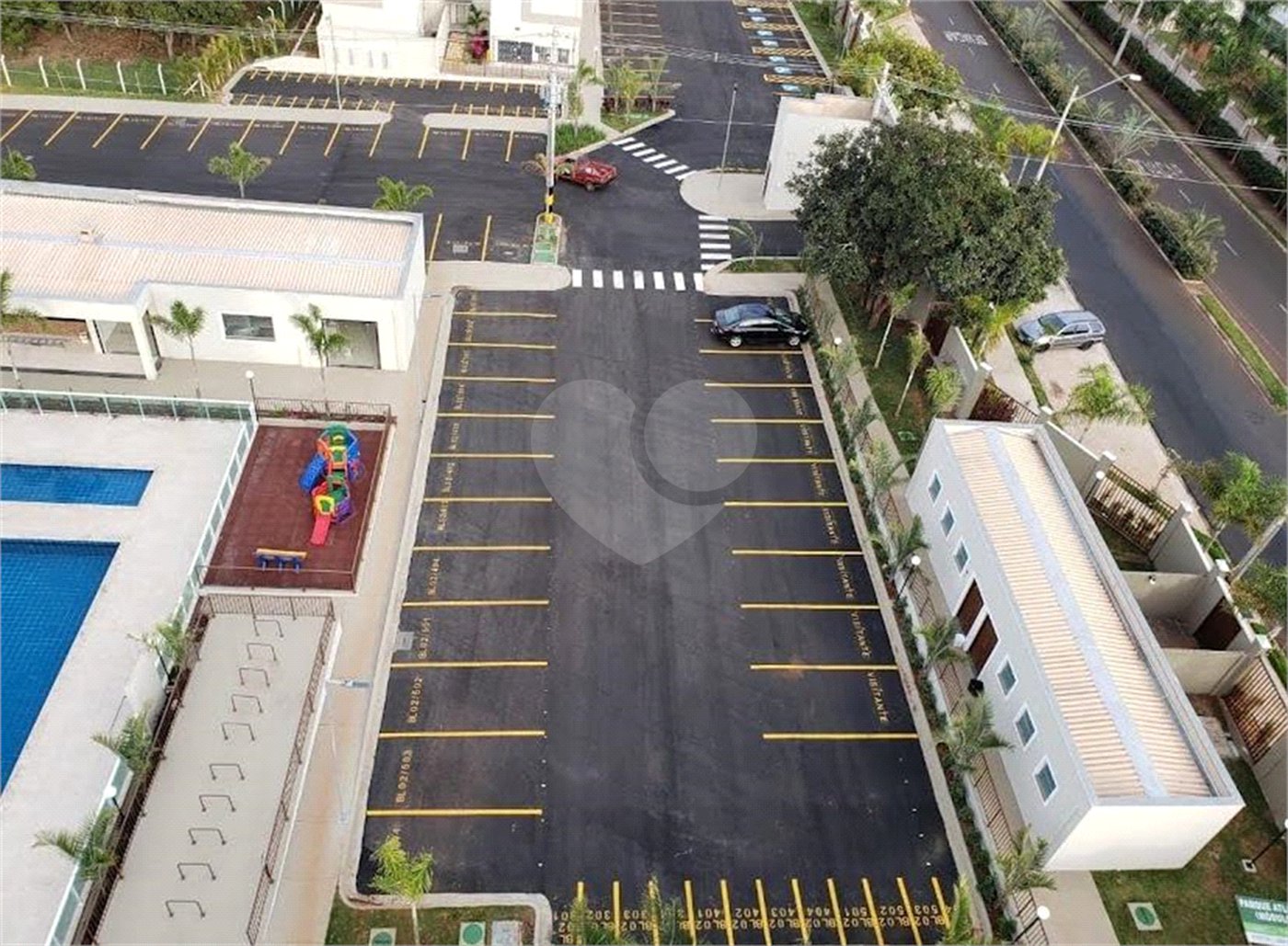 Apartamento à venda ou para alugar com 2 quartos em Altos do Jaraguá, Araraquara, SP