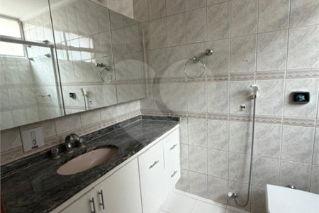 Apartamento à venda com 3 quartos, sendo 1 suíte, em Pinheiros, São Paulo, SP