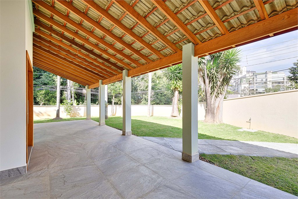 Casa de Vila à venda com 3 suítes em Alto da Boa Vista, São Paulo, SP