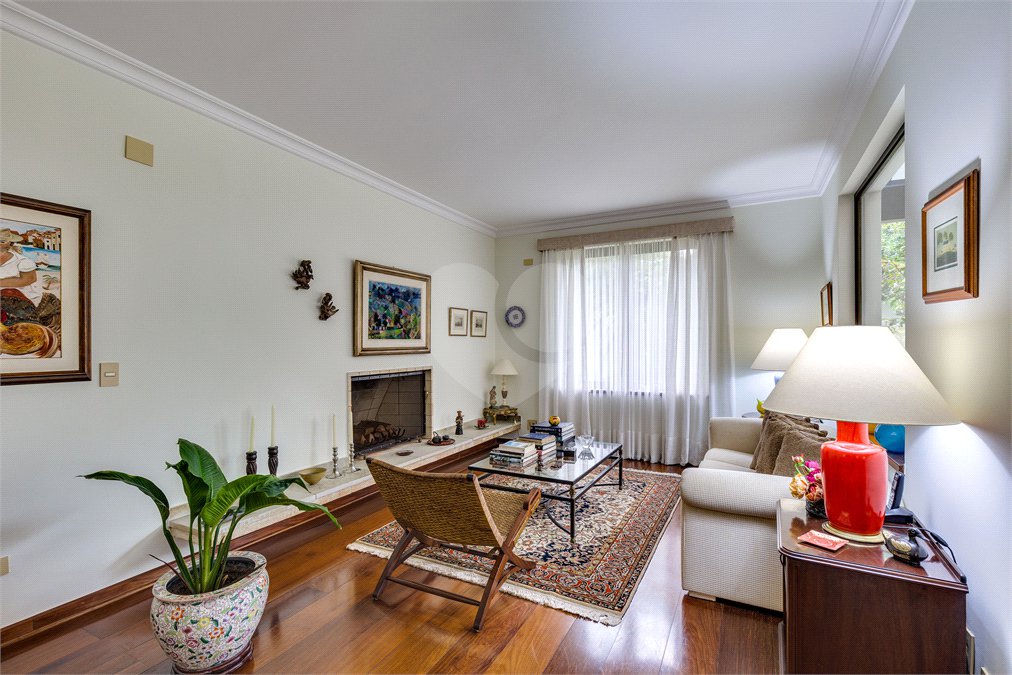 Casa à venda com 4 suítes em Alto da Boa Vista, São Paulo, SP