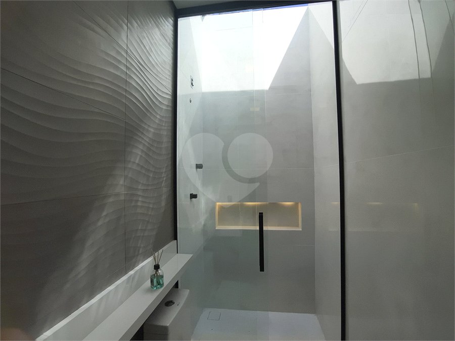 Casa à venda com 3 quartos, sendo 1 suíte,  no condomínio Horto Florestal Villagio, Sorocaba - SP
