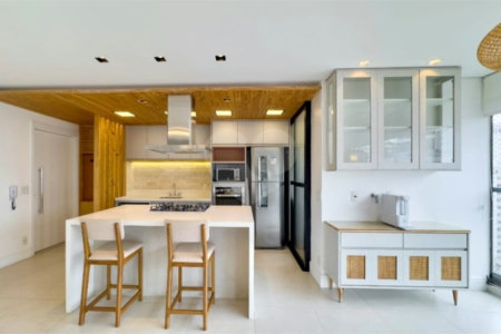 Apartamento à venda com 3 quartos, sendo 1 suíte, em Vila Olímpia, São Paulo, SP