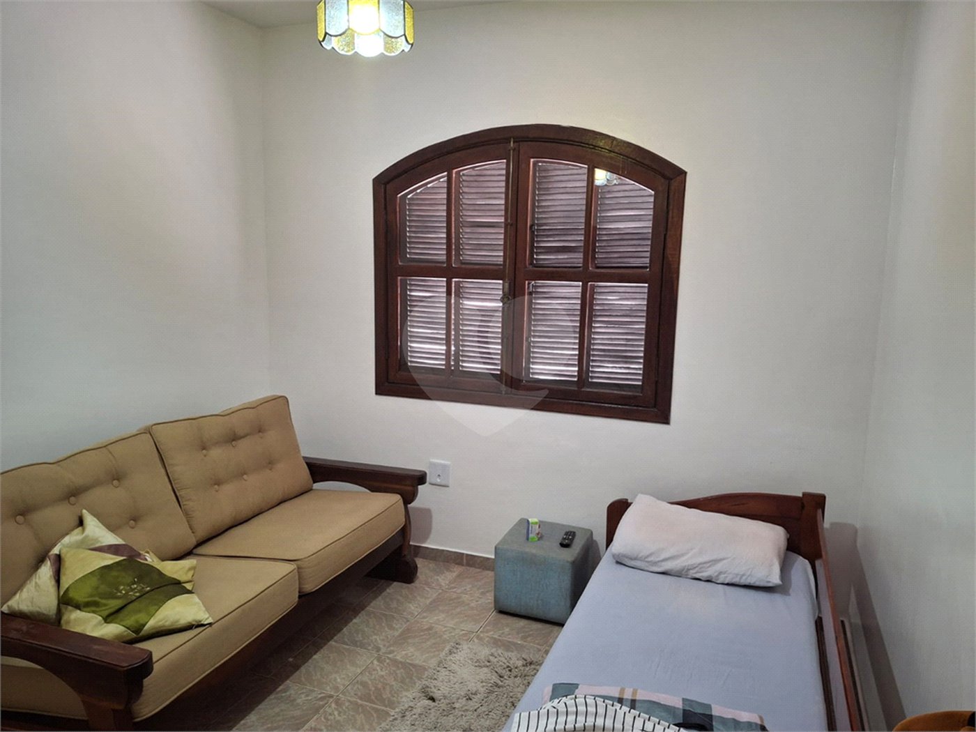 Casa à venda com 3 quartos, sendo 1 suíte,  em Vila Oliveira, Mogi das Cruzes, SP