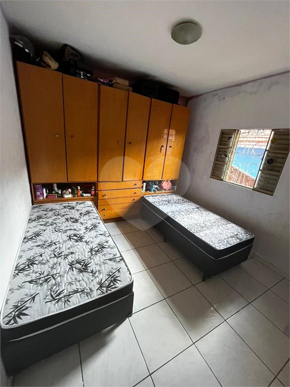 Sobrado à venda com 3 quartos em Jardim Peri, São Paulo, SP
